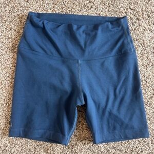 NOBULL Women's Navy Bike Shorts